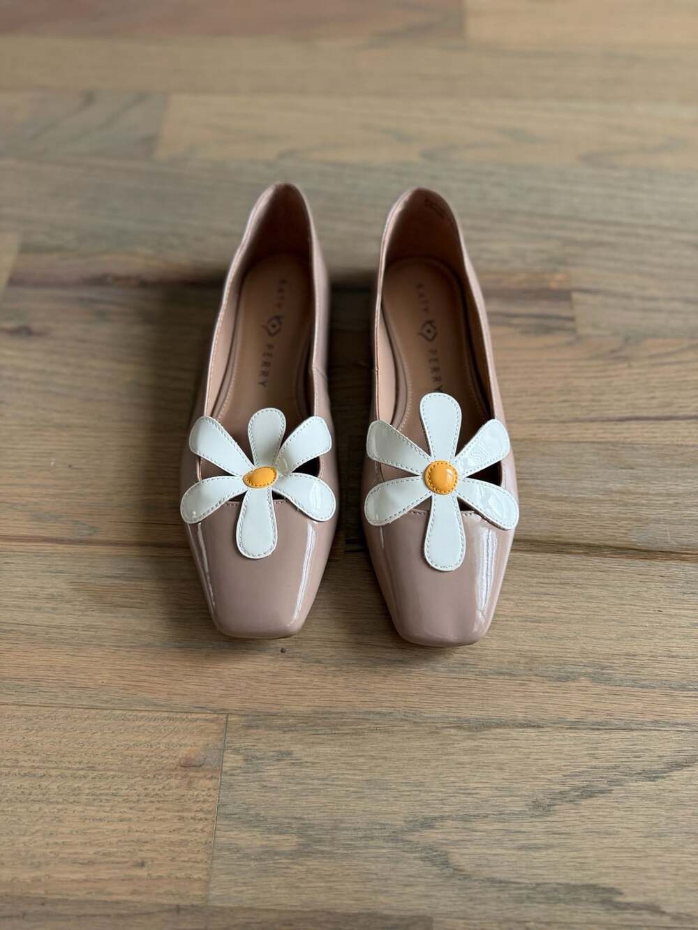 Katy Perry Evie Daisy Flats Patent Leather Pink White